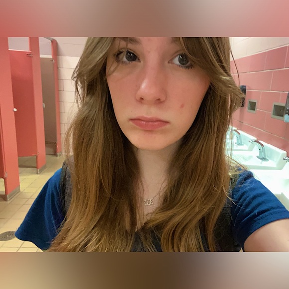 Meet your Posher, Isabella - Picture 12 of 13